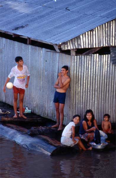 washing clothes, Brazil, photo washing clothes, Brazil, photo